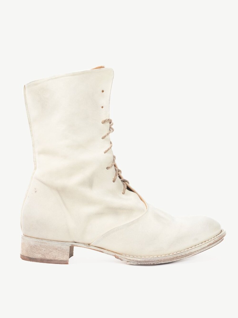 Cherevichkiotvichki Overlap White Reversed Kangaroo Lace-Up Boots